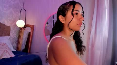 Ammy Nova online show from November 2025 12:11:01 PM