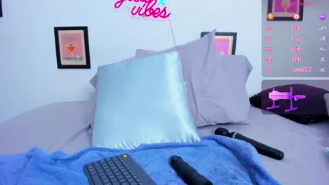 Lu online show from December 2024 03:52:01 PM