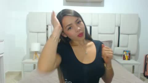 Snapshot of ammy_velez chatting on January 2025 08:50:01 PM ammy_velez online show from January 2025 08:50:01 PM
