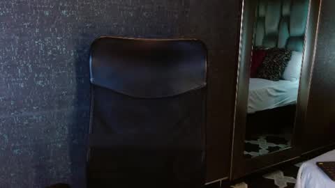 Ammy Jones online show from July 2026 01:08:01 AM