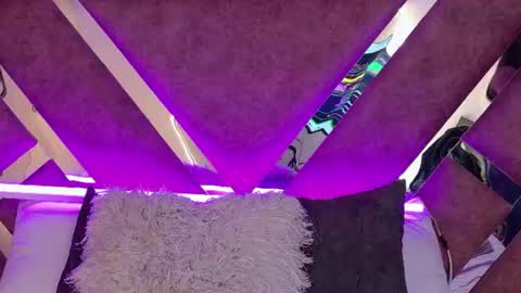 Ammy Jones online show from July 2026 07:52:01 PM