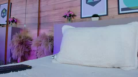 Ammy Scott  online show from March 2025 02:46:02 AM