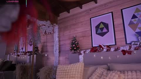 Ammy Scott  online show from December 2025 07:29:02 PM