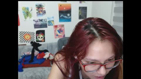 yisel online show from February 2025 01:40:01 AM