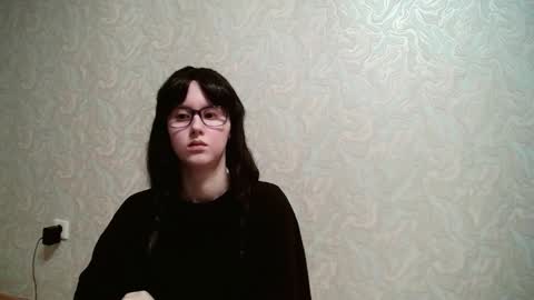 Amomira online show from December 2025 03:44:01 AM