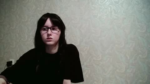 Amomira honeyx online show from November 2025 12:38:01 PM