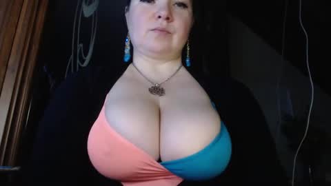 Snapshot of amorelara chatting on January 2025 04:59:01 AM amorelara online show from January 2025 04:59:01 AM