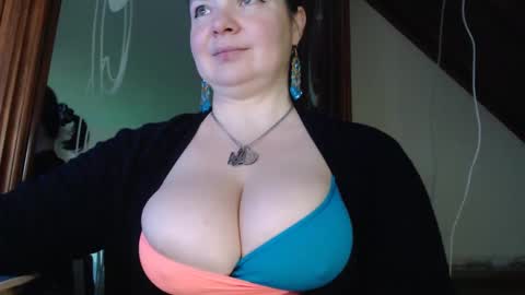 Snapshot of amorelara chatting on January 2025 07:00:01 AM amorelara online show from January 2025 07:00:01 AM