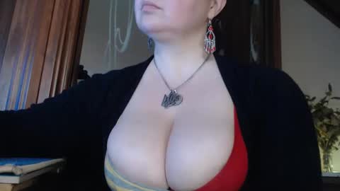 Snapshot of amorelara chatting on February 2025 10:02:02 AM amorelara online show from February 2025 10:02:02 AM