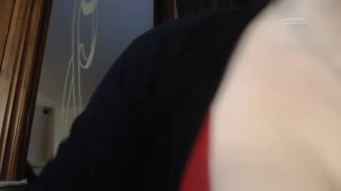 Snapshot of amorelara chatting on February 2025 11:54:01 AM amorelara online show from February 2025 11:54:01 AM