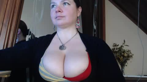 Snapshot of amorelara chatting on February 2025 12:29:01 PM amorelara online show from February 2025 12:29:01 PM