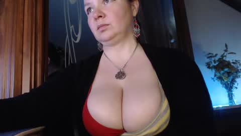 Snapshot of amorelara chatting on February 2025 02:44:01 PM amorelara online show from February 2025 02:44:01 PM