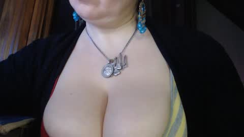 Snapshot of amorelara chatting on March 2025 04:06:01 AM amorelara online show from March 2025 04:06:01 AM