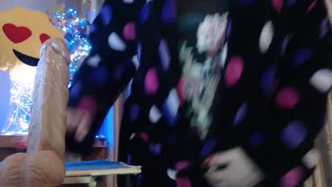 Snapshot of amorelara chatting on February 2026 07:40:01 AM amorelara online show from February 2026 07:40:01 AM