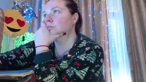 Snapshot of amorelara chatting on March 2026 08:42:01 AM amorelara online show from March 2026 08:42:01 AM