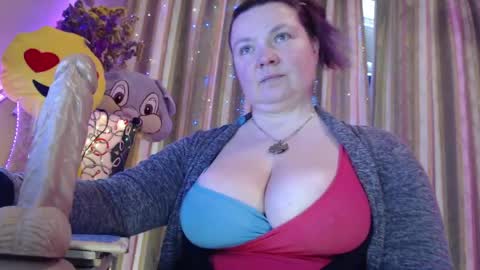 Snapshot of amorelara chatting on April 2026 07:59:02 AM amorelara online show from April 2026 07:59:02 AM