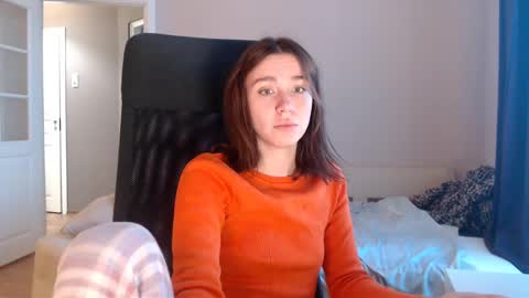 Snapshot of amoremeoww chatting on December 2024 09:18:01 AM miss unforgettable online show from December 2024 09:18:01 AM