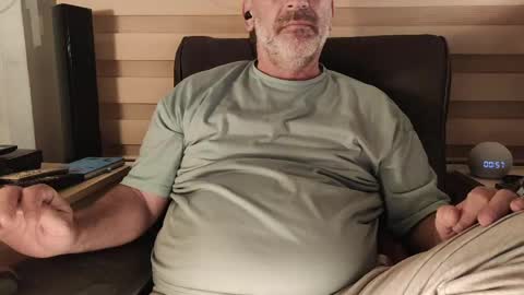 AmorLin online show from April 2026 09:57:02 PM