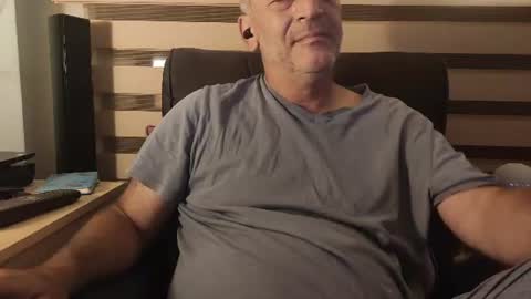 Snapshot of amorlin chatting on June 2026 08:45:02 PM AmorLin online show from June 2026 08:45:02 PM