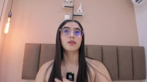 amy__wats0n online show from May 2026 07:10:02 PM