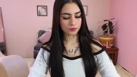 Amy online show from November 2025 08:42:02 PM