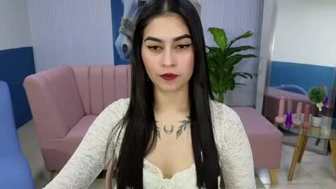 Snapshot of amy_lovelydoll chatting on June 2026 04:45:02 PM Amy online show from June 2026 04:45:02 PM