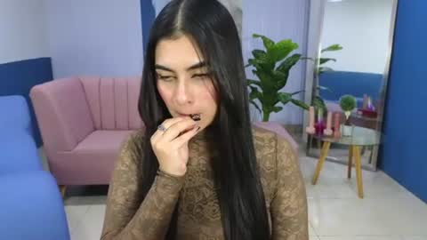 Snapshot of amy_lovelydoll chatting on July 2026 07:18:02 PM Amy online show from July 2026 07:18:02 PM