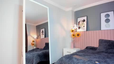 Amy online show from September 2025 12:16:01 PM