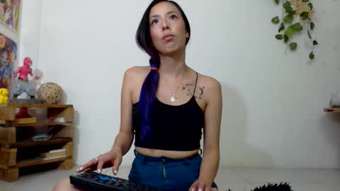 amy mur online show from October 2025 10:21:02 PM