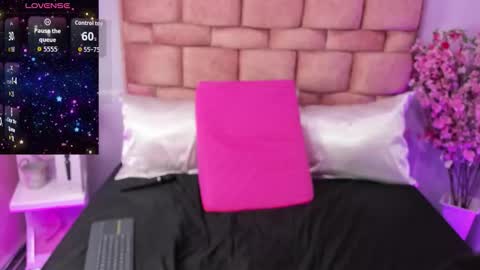 Emy Noa  online show from February 2026 01:56:02 AM