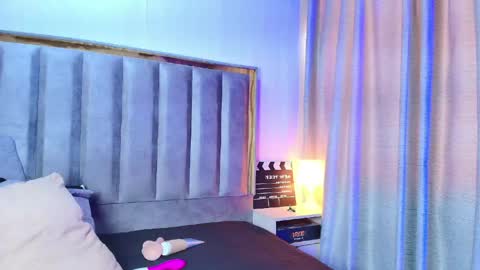 Snapshot of amy_swann chatting on May 2026 04:04:02 PM Amy online show from May 2026 04:04:02 PM