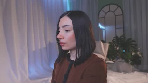 Amy Armstrong online show from February 2026 09:46:01 PM