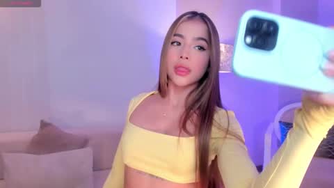 Amy  online show from December 2025 07:22:01 PM