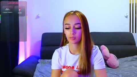 amykentt online show from September 2025 02:50:02 PM