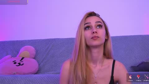 amykentt online show from April 2026 07:29:02 PM