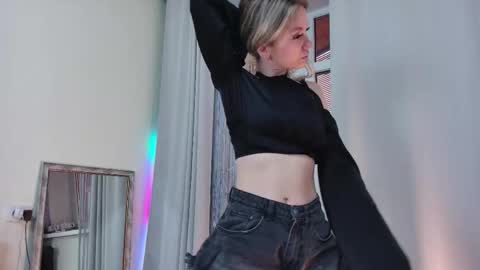 amylanee online show from January 2026 08:19:02 AM