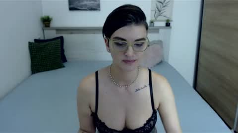 Hi there guys  My pleasure in your hands  pvt is open online show from July 2026 06:58:02 PM