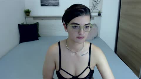 Hi there guys  My pleasure in your hands  pvt is open online show from July 2026 07:27:02 PM