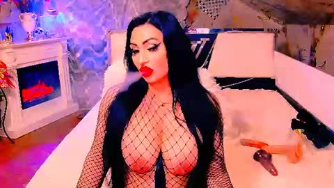 Snapshot of amyrarosera chatting on June 2026 12:43:02 AM Alimoonyia online show from June 2026 12:43:02 AM