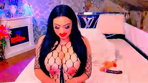 Snapshot of amyrarosera chatting on June 2026 10:14:01 PM Alimoonyia online show from June 2026 10:14:01 PM