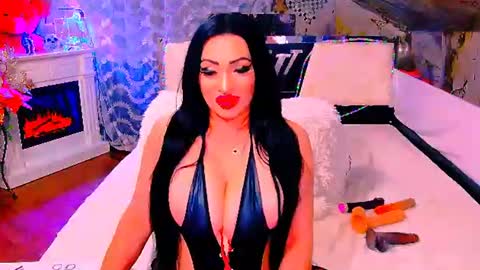 Snapshot of amyrarosera chatting on July 2026 09:52:02 PM Alimoonyia online show from July 2026 09:52:02 PM