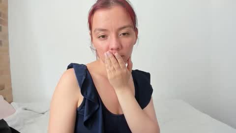 Snapshot of amysweet77 chatting on November 2025 03:49:01 PM Madi online show from November 2025 03:49:01 PM