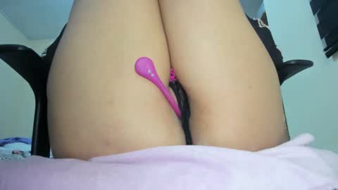 amy online show from October 2025 07:22:01 PM