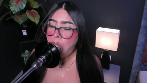 amywhitte_ online show from March 2026 03:44:02 AM