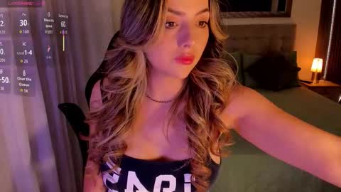 Snapshot of amywoods chatting on November 2025 08:07:02 PM online show from November 2025 08:07:02 PM