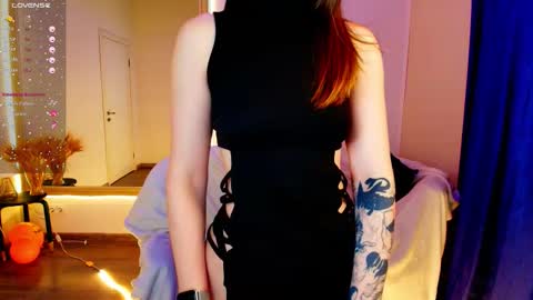 Angie online show from November 2025 02:56:02 AM