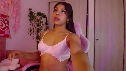 Snapshot of ana__grace chatting on June 2026 05:12:01 AM Ana online show from June 2026 05:12:01 AM