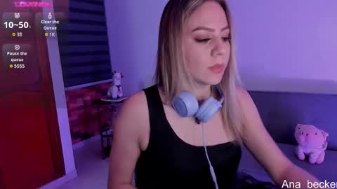 Ana online show from November 2025 03:49:02 AM