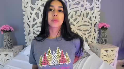 Ana Gonzalez online show from April 2026 02:27:02 AM