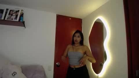 Ana online show from November 2025 02:35:02 AM